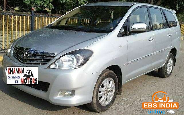 Toyota Innova (2010)